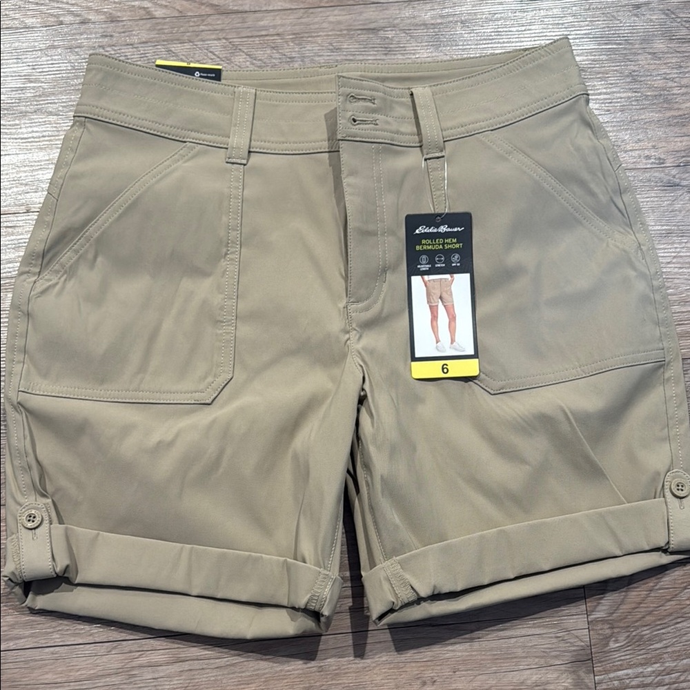 Eddie Bauer Women's ROLLED HEM BERMUDA SHORT
